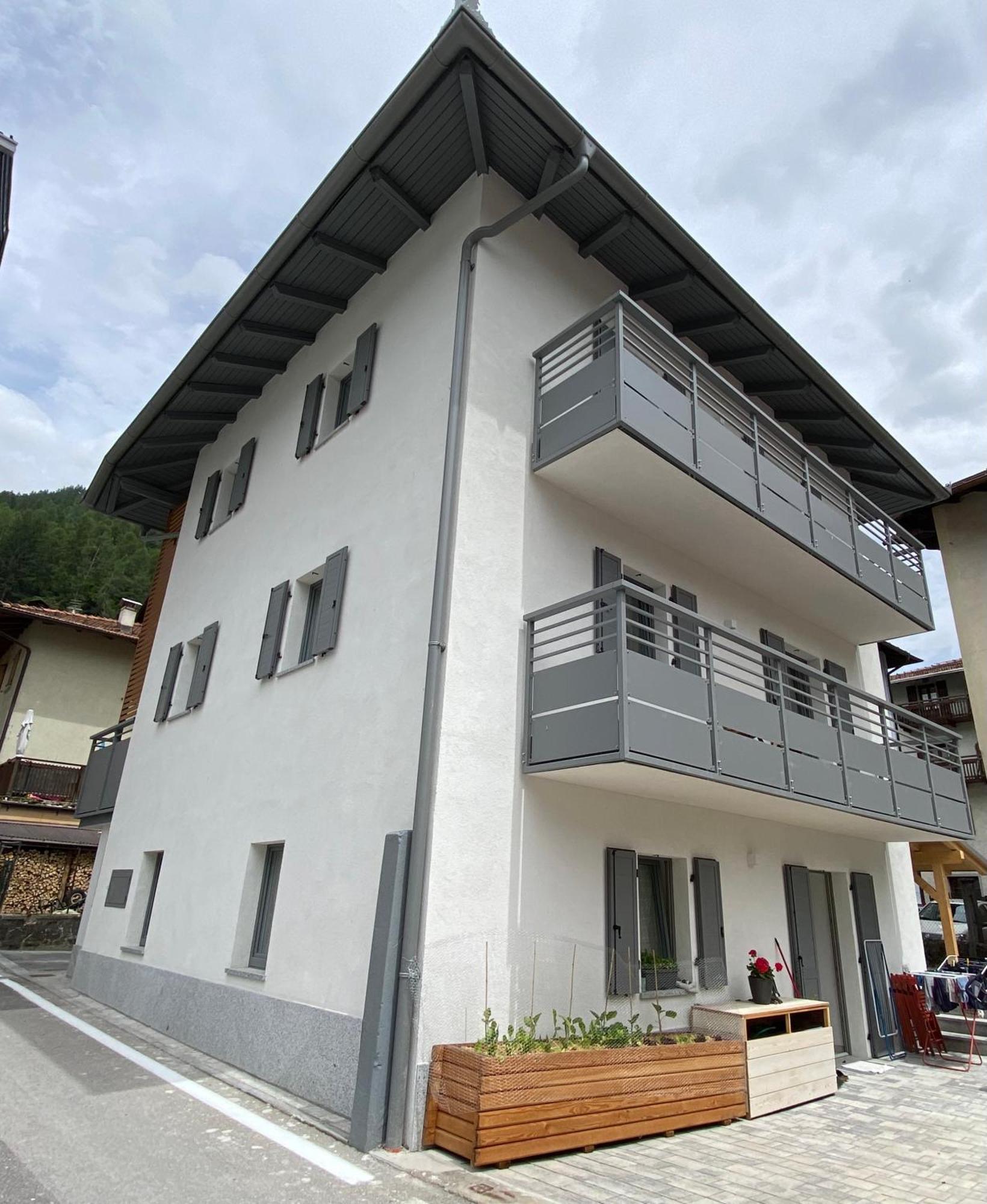 Apartamento Casa Di Maggie 1 Carisolo Exterior foto